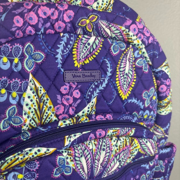 NWT Vera Bradley Essential Backpack Batik Leaves - Picture 2 of 10